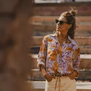 Blusa Rosa estampado. Arena Formentera